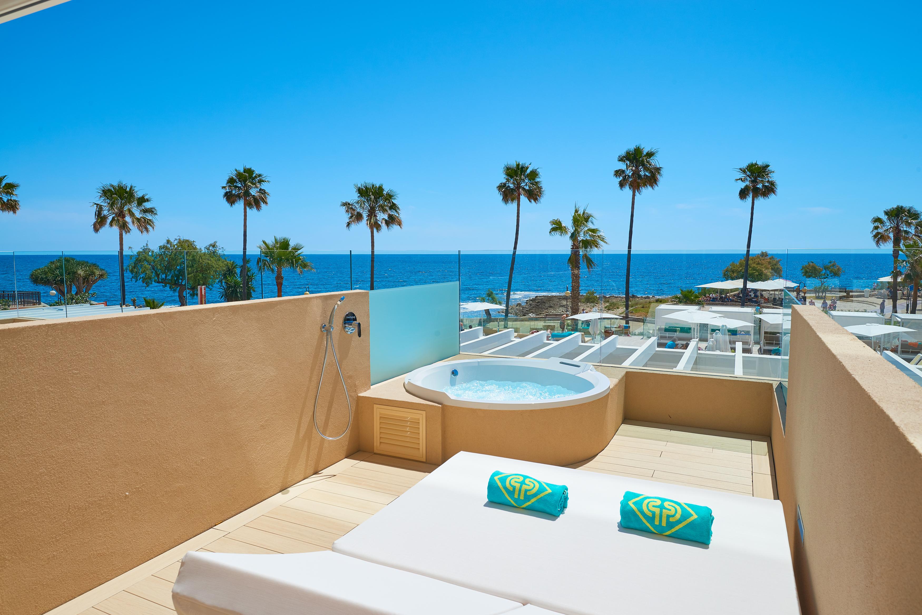 Отель Protur Bonamar (Adults Only) Кала Миллор Экстерьер фото